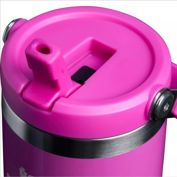 Stanley 30 Oz. Iceflow Flip Straw Tumbler - Picture 5 of 11